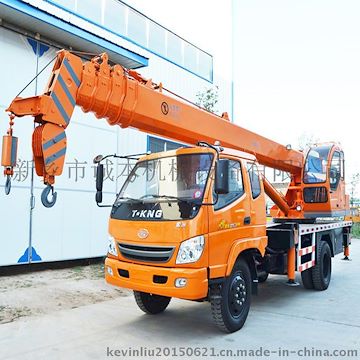 廠家直銷6噸汽車起重機，汽車吊，起重機，6噸吊車