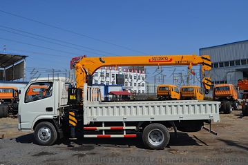 廠家銷售優質5噸隨車起重機、隨車吊